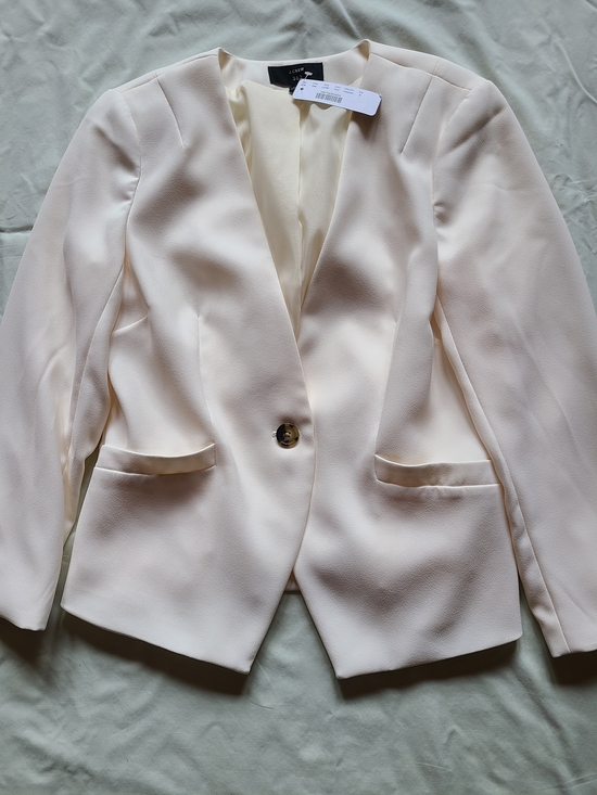 J. Crew Jackets & Blazers - J. Crew Cream Single-Button V-Neck Blazer